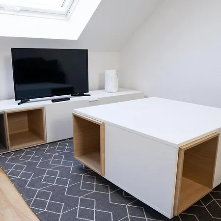 Full House - Design - Wifi Inkl *
