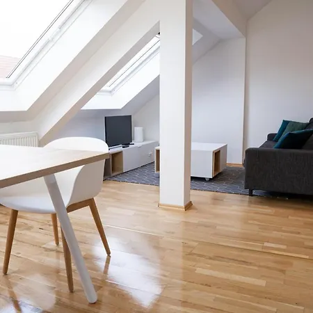 Full House - Design - Wifi Inkl